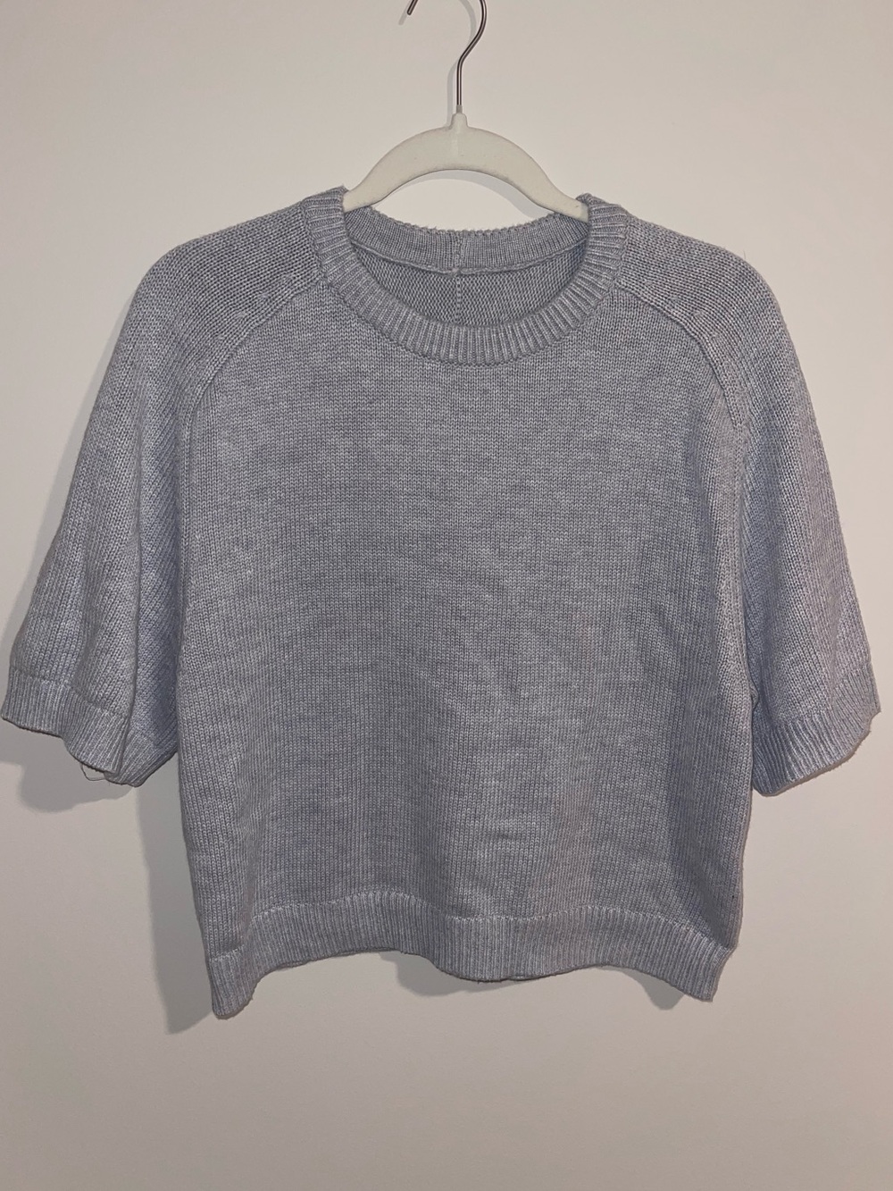 Abercrombie & Fitch Light Gray Sweater Size Small